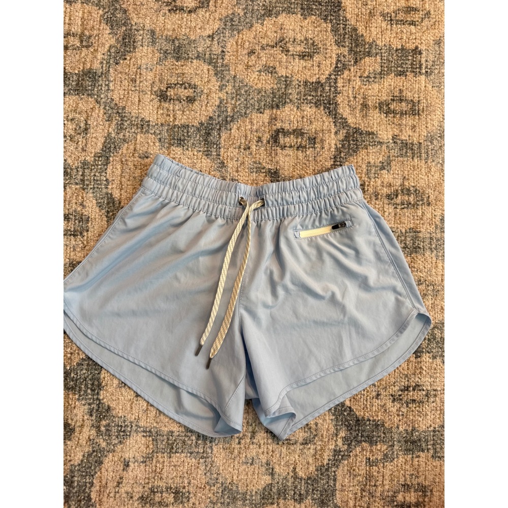 Vuori Clementine Shorts 2.0 Size Small NWOT